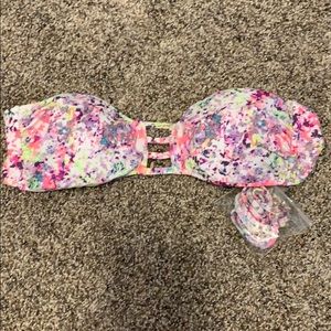 Brand new Victoria’s Secret swim top